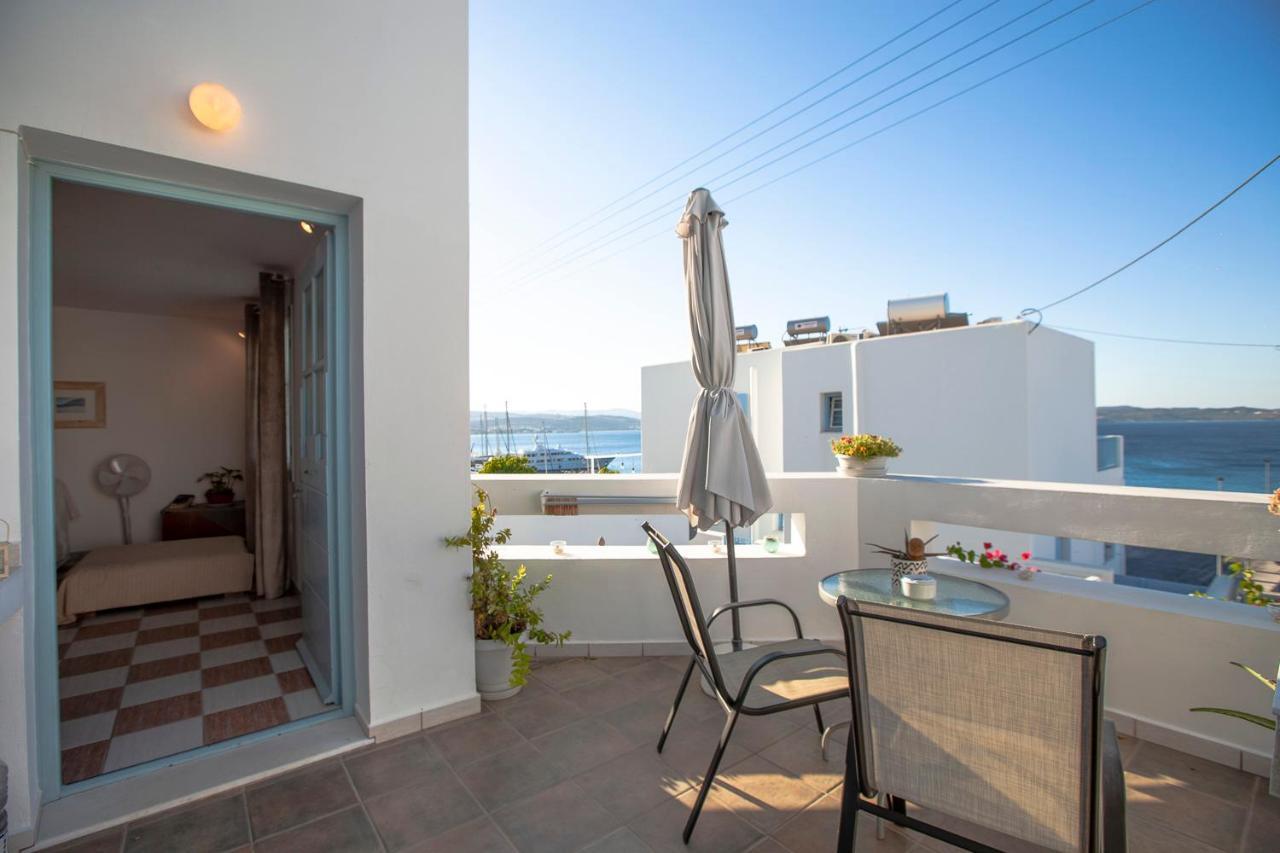 Emily'S Suites Adamantas  Exteriér fotografie