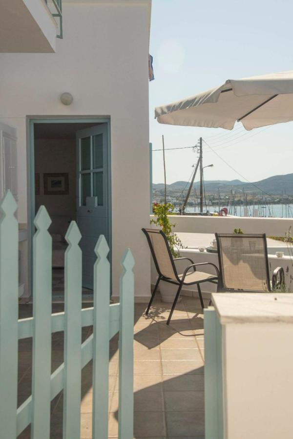 Emily'S Suites Adamantas  Exteriér fotografie