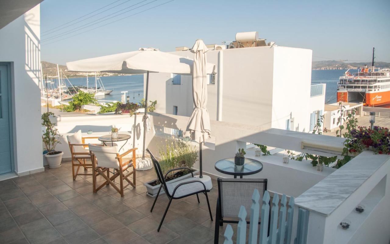 Emily'S Suites Adamantas  Exteriér fotografie
